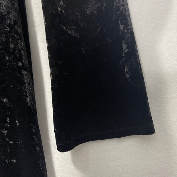 Flawless Black Velvet Rose Embroidery Duster Open Cardigan Bell Sleeve Witchy - Picture 5 of 8